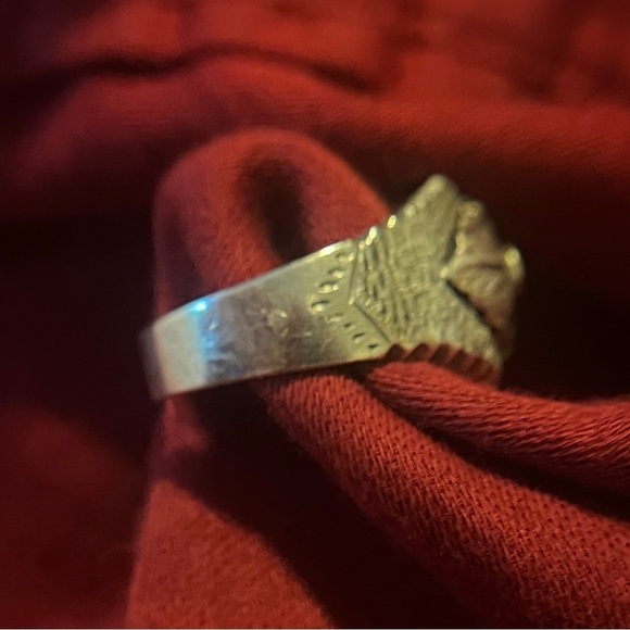 Thailand Sterling Silver Textured Vintage Hand Made Floral Ring Unique Size 8 - Picture 4 of 10
